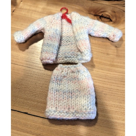 Vintage 1963 Barbie and Midge Red Vinyl Doll Case Mattel w/ Outfits Accessories - Picture 9 of 16